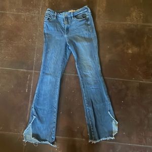 Kancans almost brand new been worn a couple of times